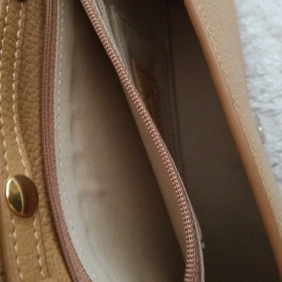 New See by Chloe Hana Wallet On A Chain - Picture 11 of 13